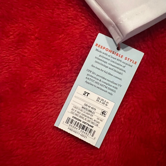 2T NWT Cat & Jack two piece unicorn bathing suit - Picture 4 of 4